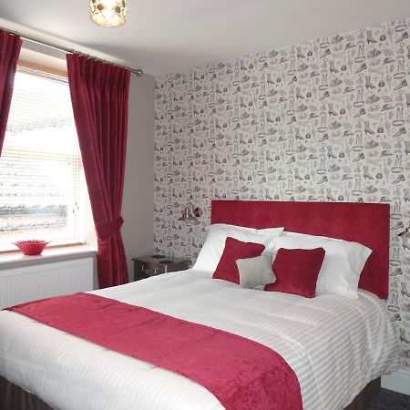 The Snooty Fox Warminster Hotel Buitenkant foto